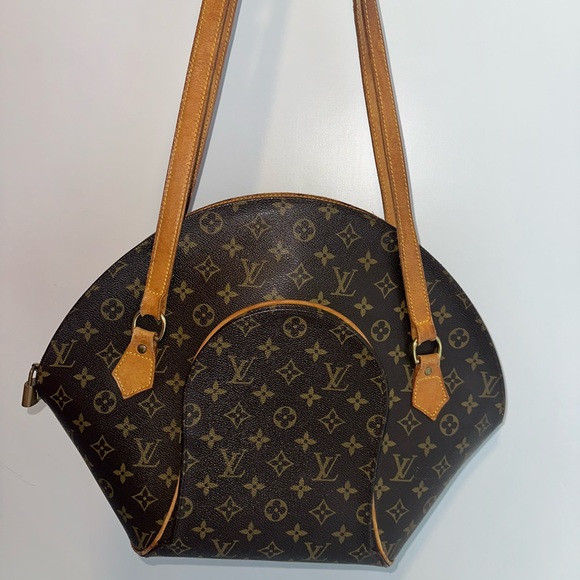 Louis Vuitton Brown and Tan Monogram Shoulder Bag - Picture 1 of 5